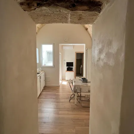 Casa de Férias La Casetta Della Piazza